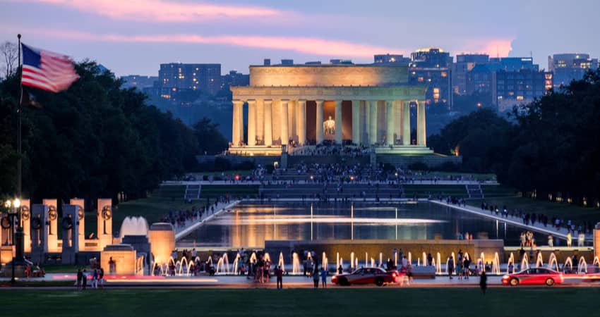 The Lincoln Memorial lit up in the evening