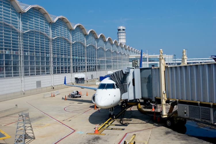 Reagan Airport terminal with plane outside