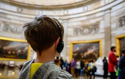 Child in a museum in Washington DC
